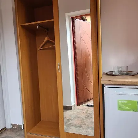 Apartment W Otoczeniu Natury - Bezplatny Parking